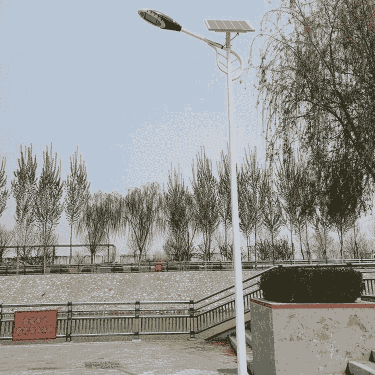 市電互補路燈廣場小區(qū)庭院公園照明量大從優(yōu)