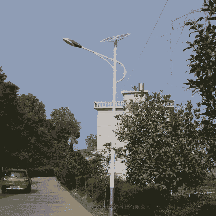 購買太陽能路燈 就到森海啟航 老品牌 專業(yè)路燈公司